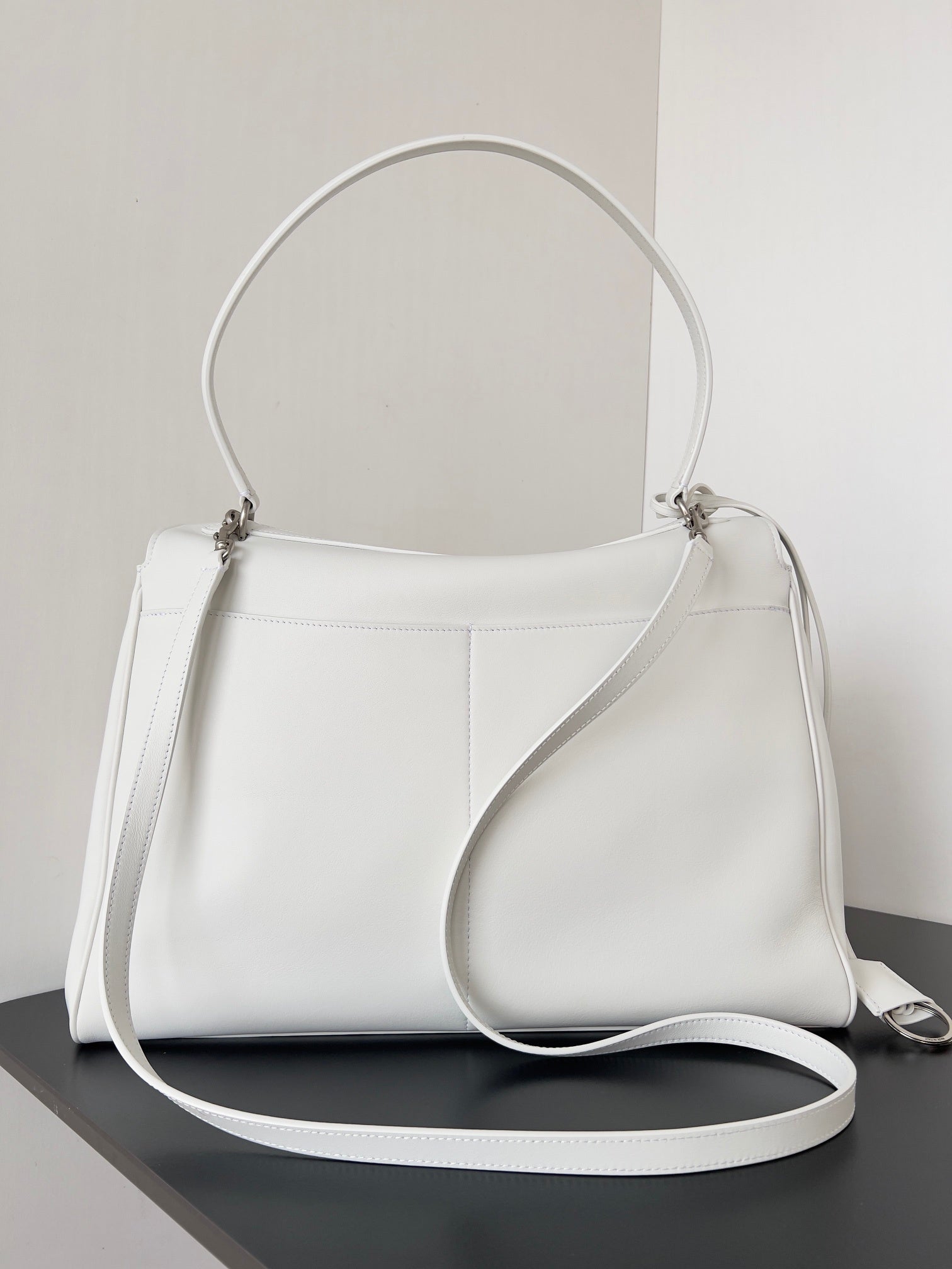 Optic White Medium Balenciaga Rodeo Bag
