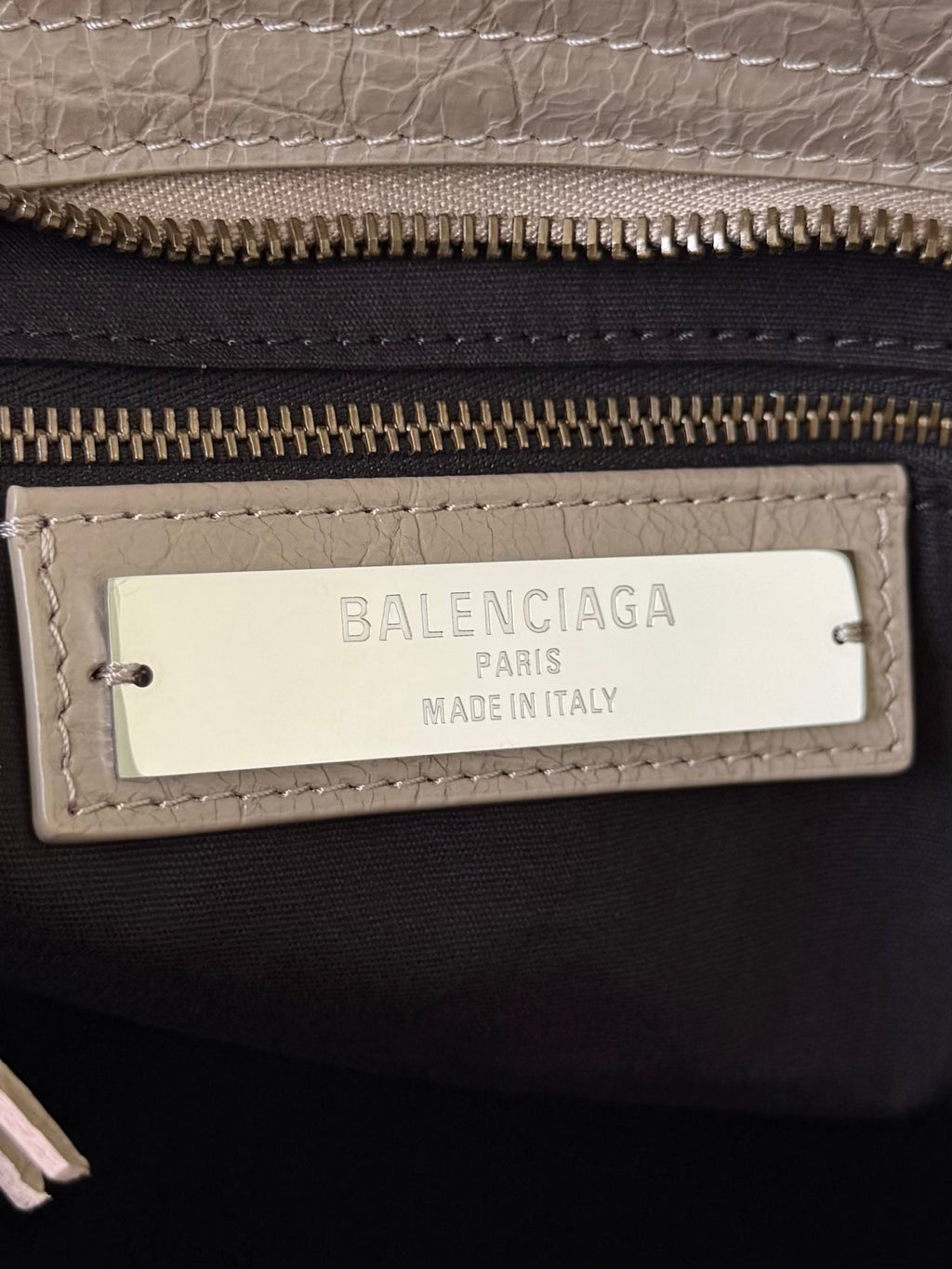Beige Medium Balenciaga Le City Bag