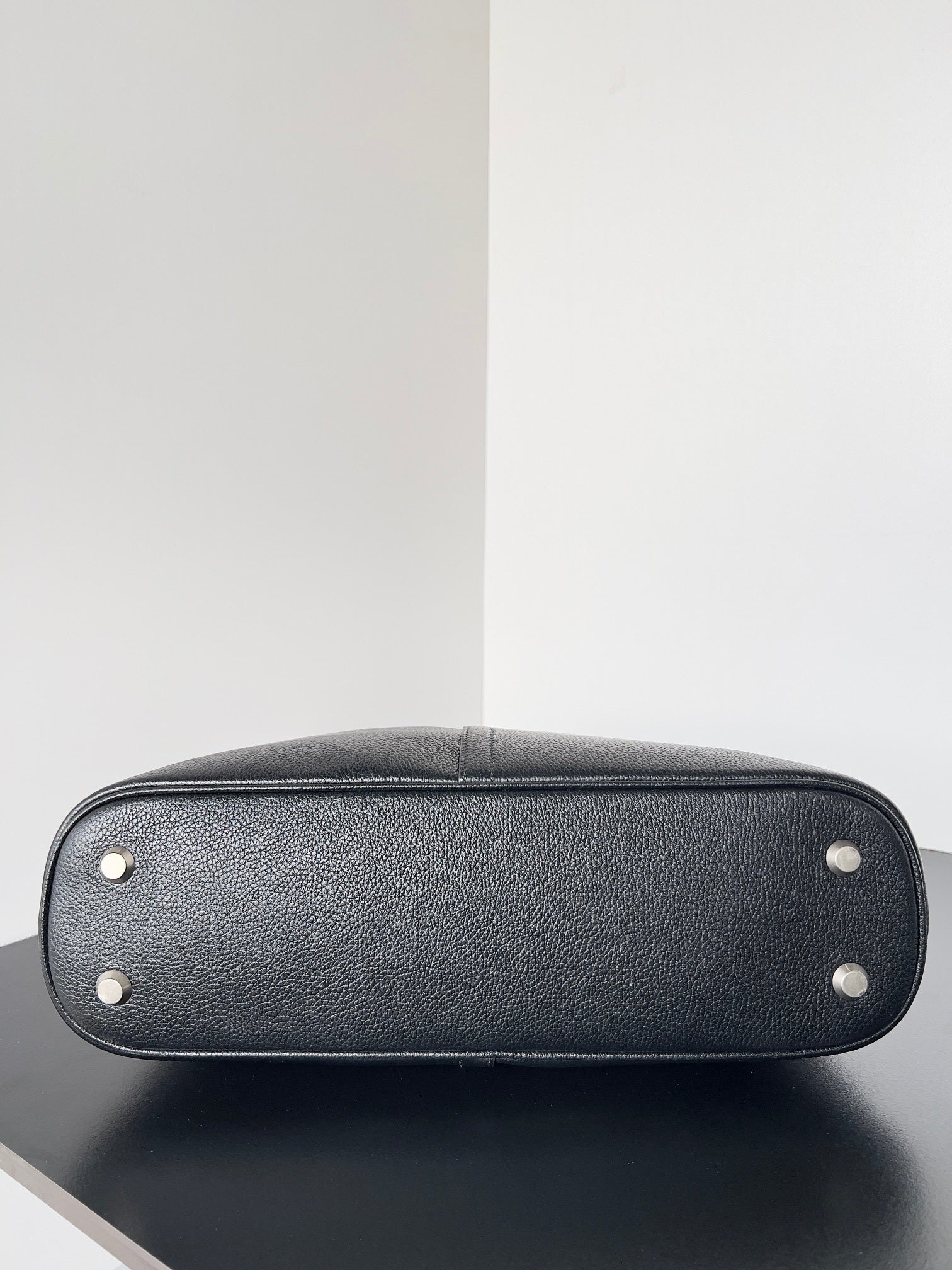 Balenciaga Locker Medium Hobo Shoulder Bag – Black Grained Leather