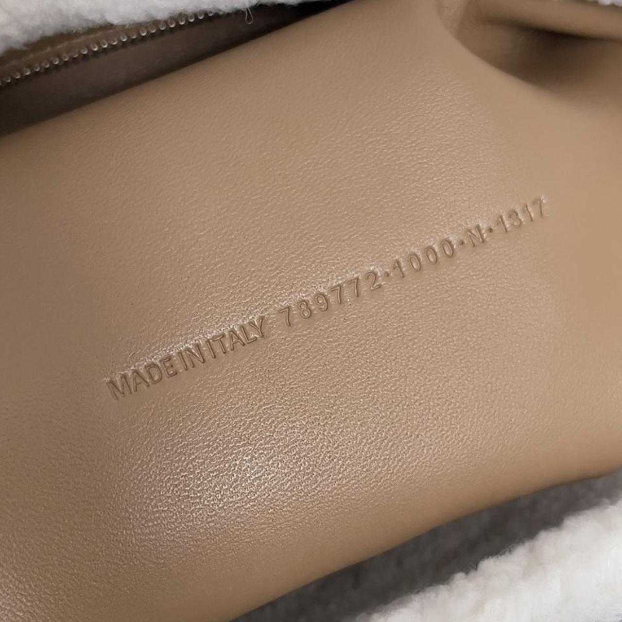 Balenciaga Medium Women's Rodeo Handbag in Noce/White