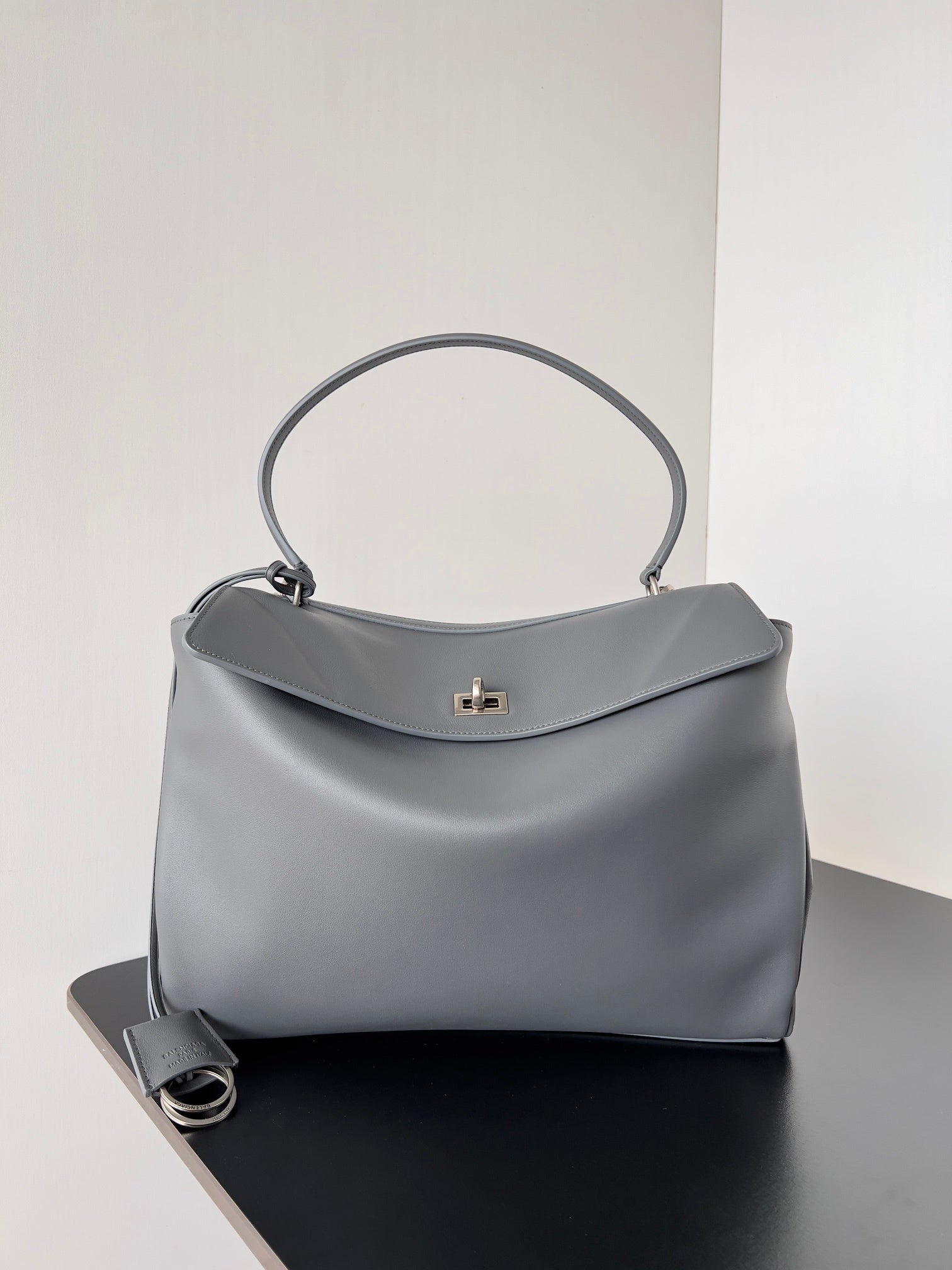Cloud Grey Medium Balenciaga Rodeo Bag