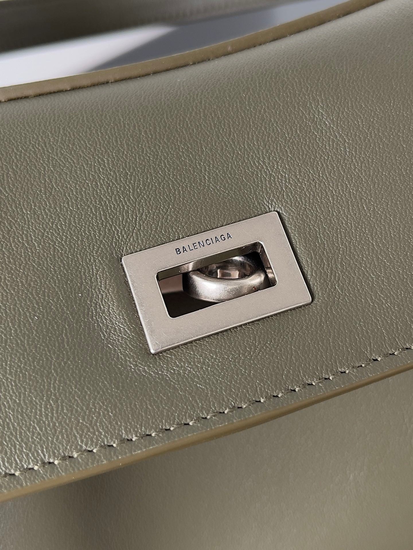 Medium Olive Green Balenciaga Rodeo Bag