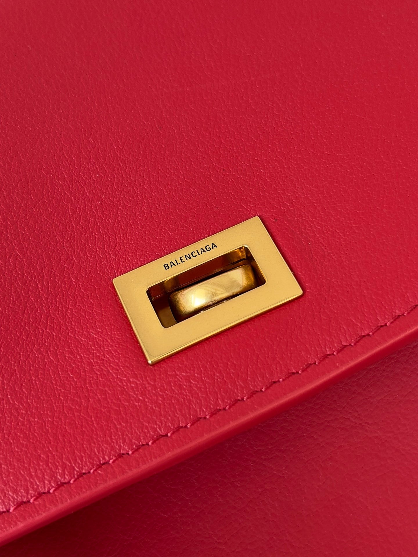 Cherry Red Medium Balenciaga Rodeo Bag