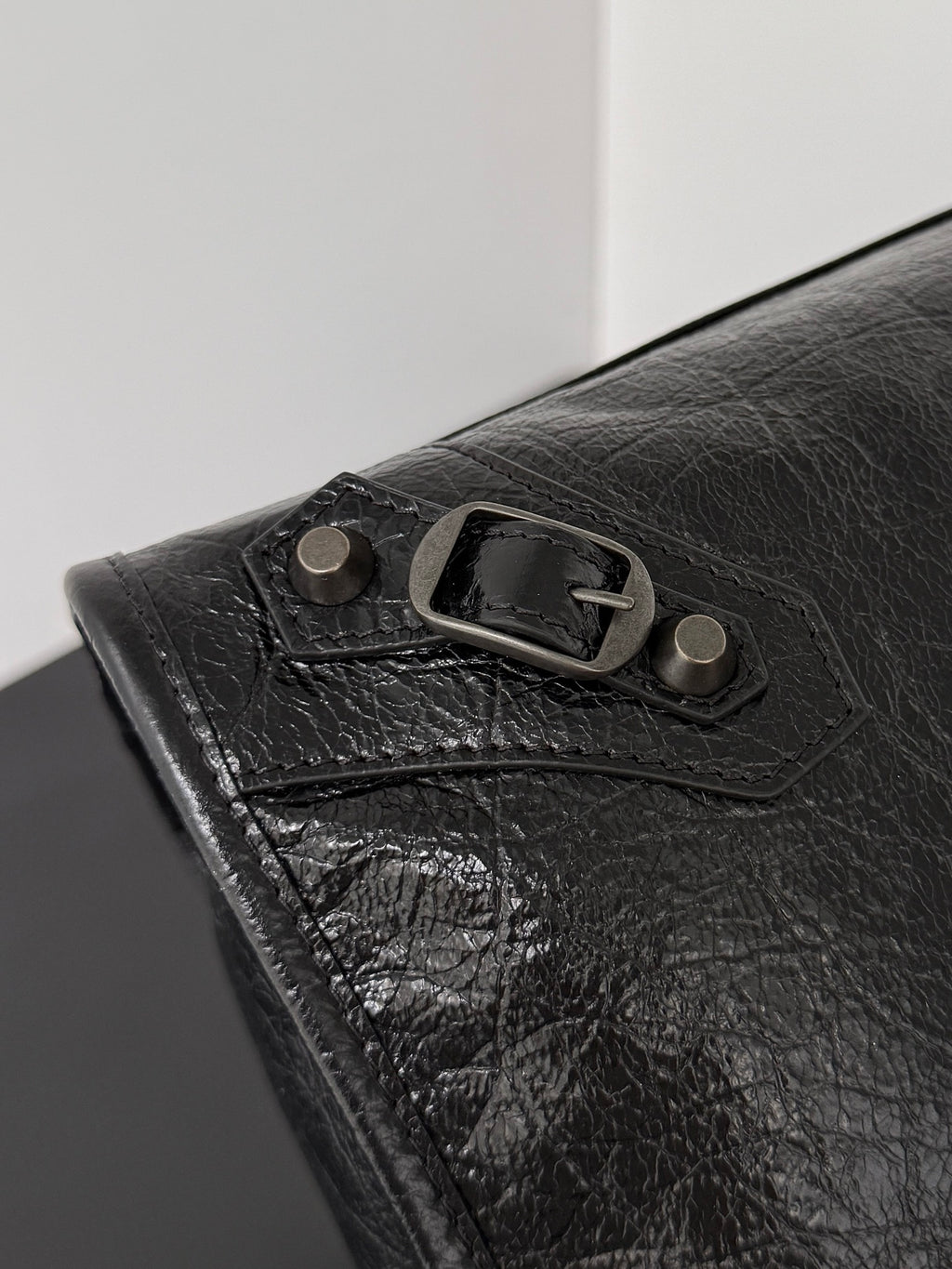 Black Medium Balenciaga Le City Bag