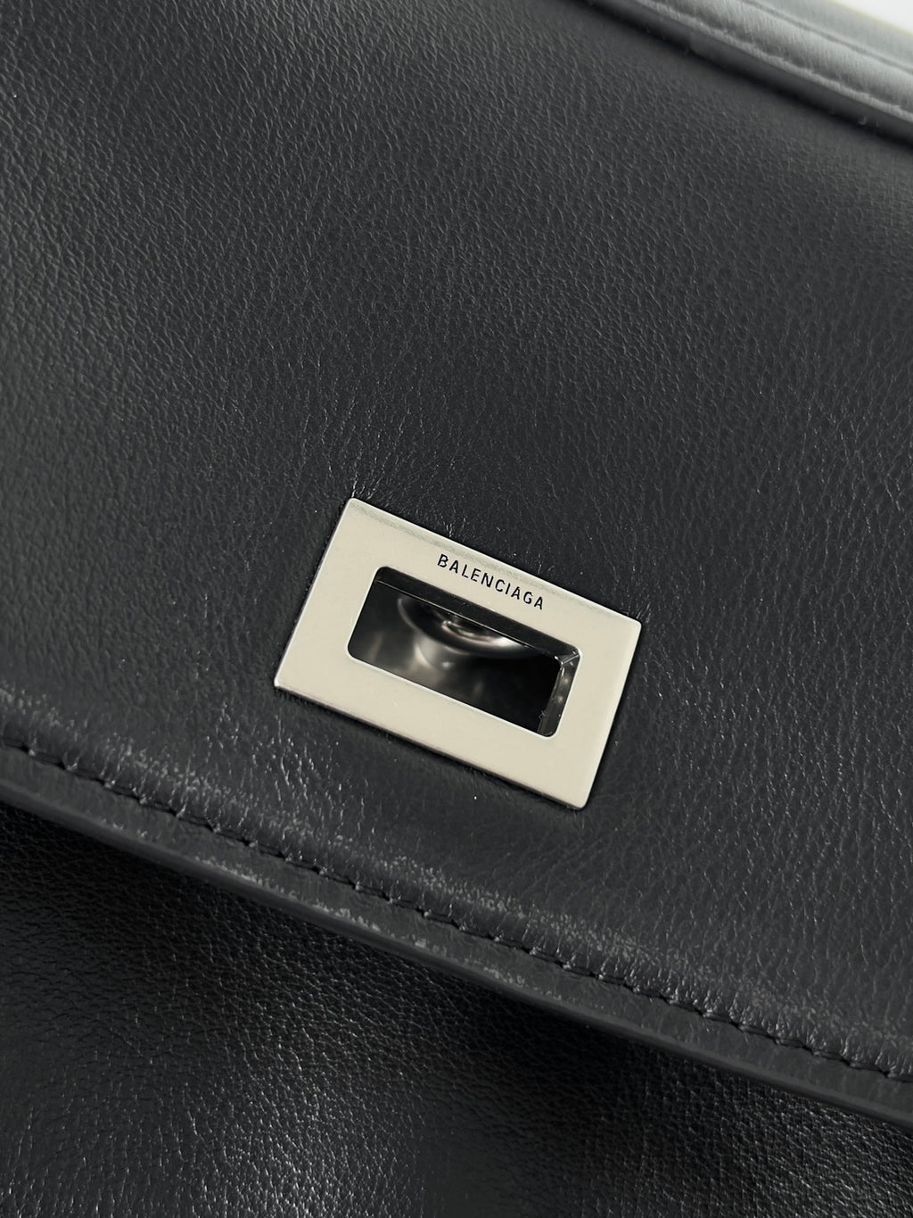 Black Medium Balenciaga Rodeo Bag