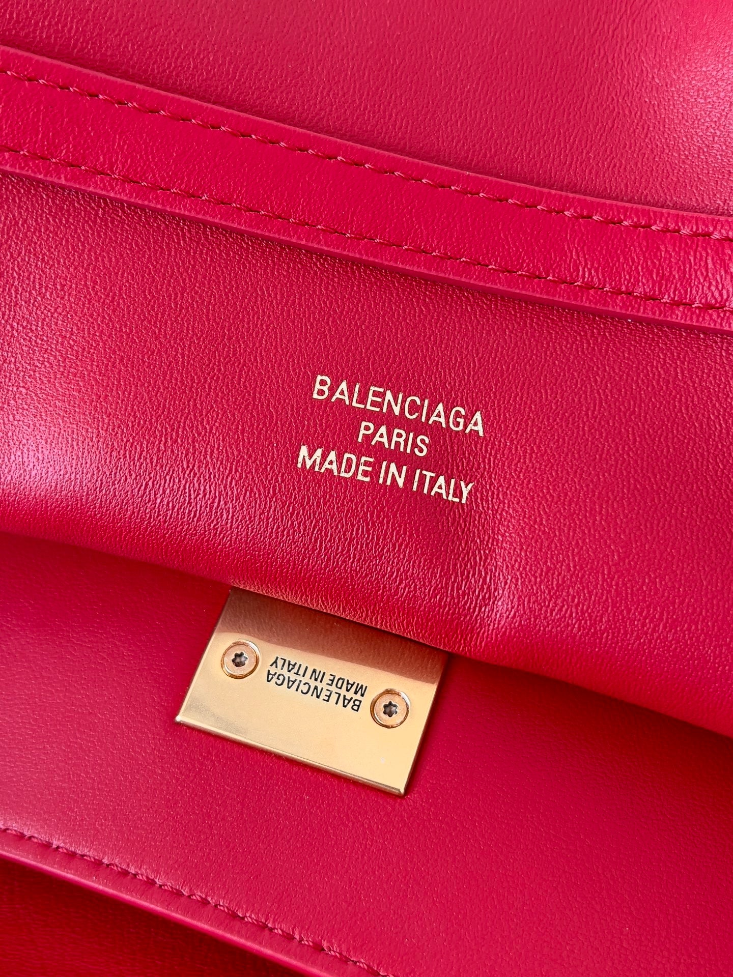Cherry Red Medium Balenciaga Rodeo Bag